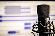 How to Start a Podcast and Grow Your Audience? Ultimate Guide